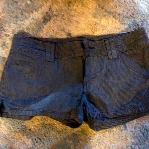Blk/Wht Pin Striped Shorts Size 5